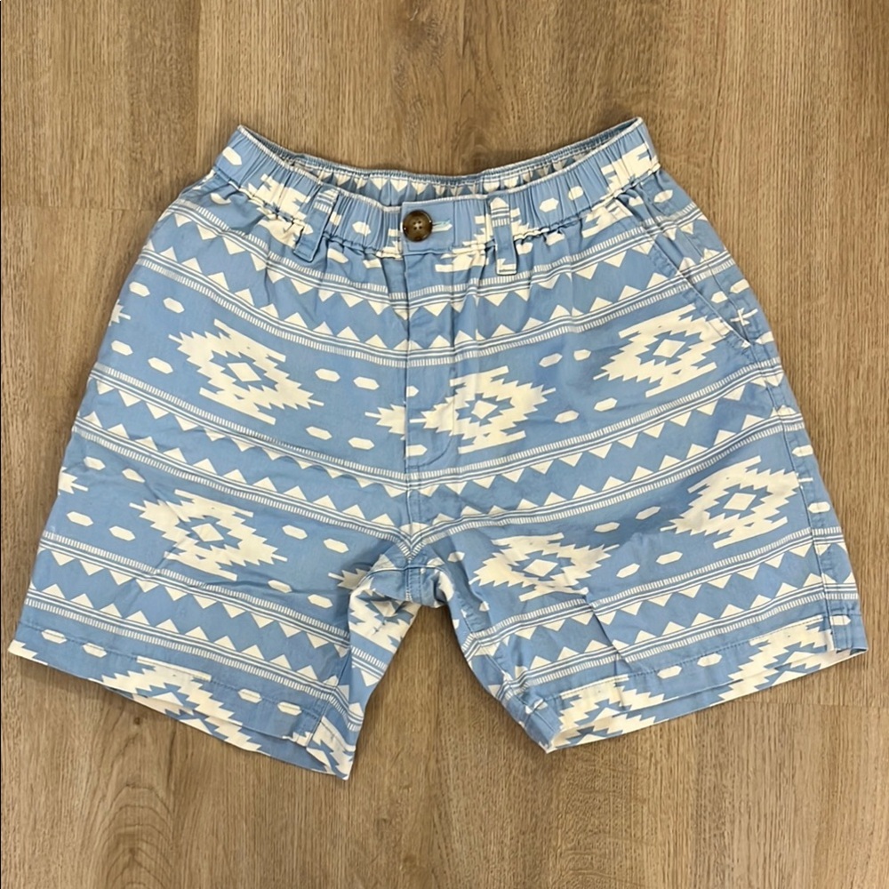Chubbies Blue and White Flat Front Shorts with Geometric Design (7 inch inseam)